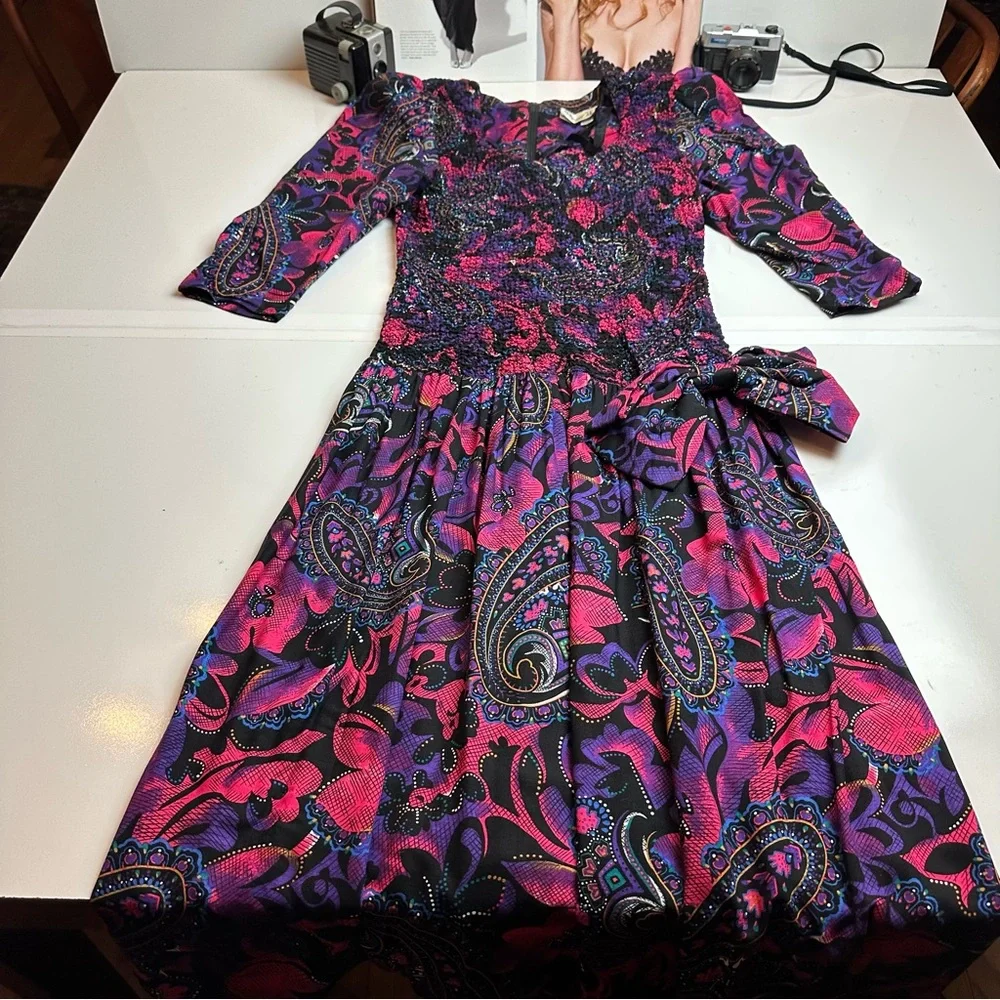 Vintage 1990s Paisley Drop Waist Midi Dress Purple Pink Bow Detail Boho - Picture 3 of 12